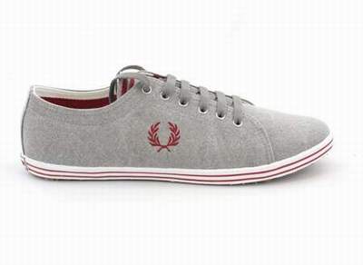 chaussure fred perry grise